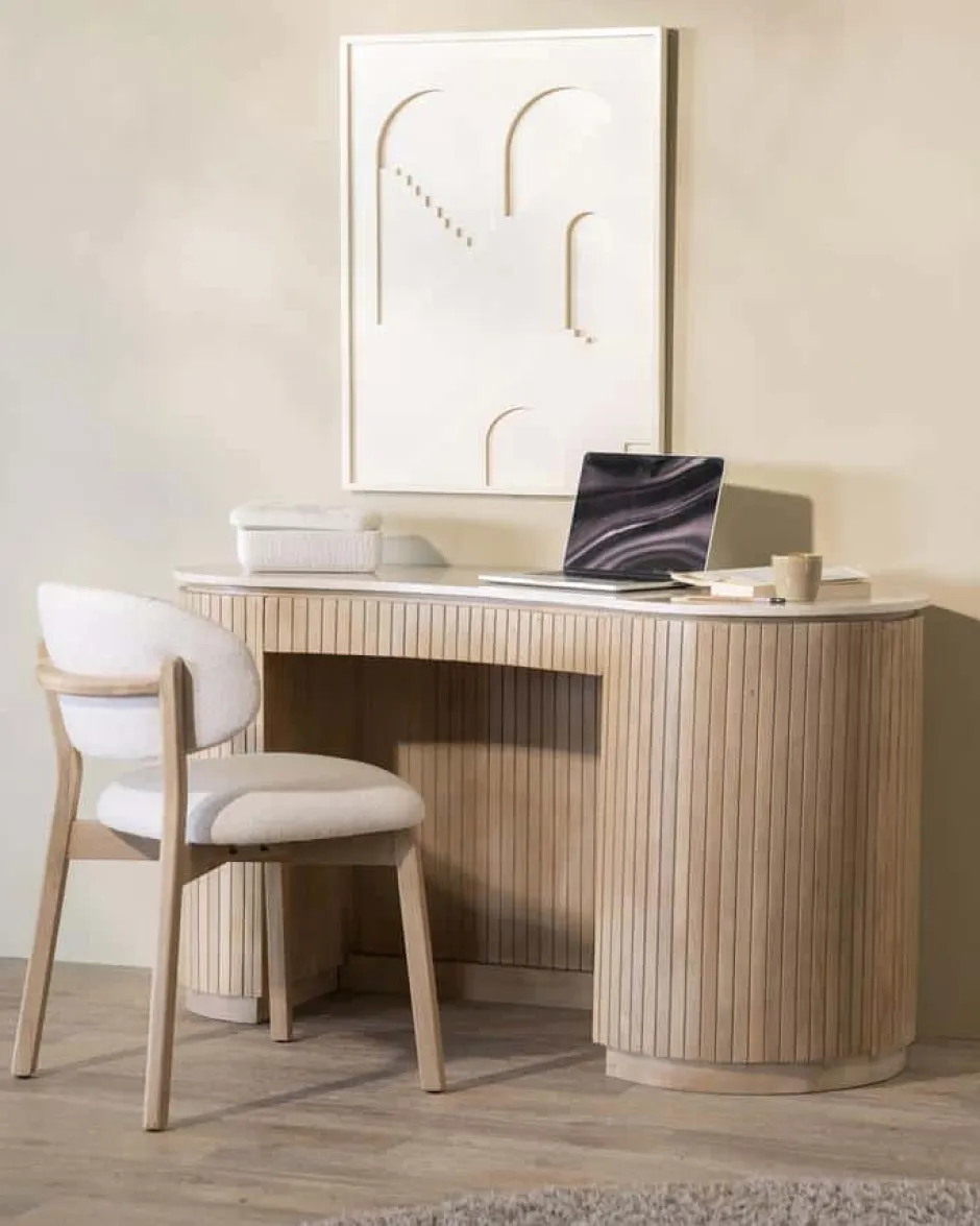 Bureaus*HUUS Bureau Kira