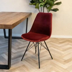 Eetkamerstoelen*HUUS Kuipstoel Velvet Kick – Zwart Frame €79,- p.s